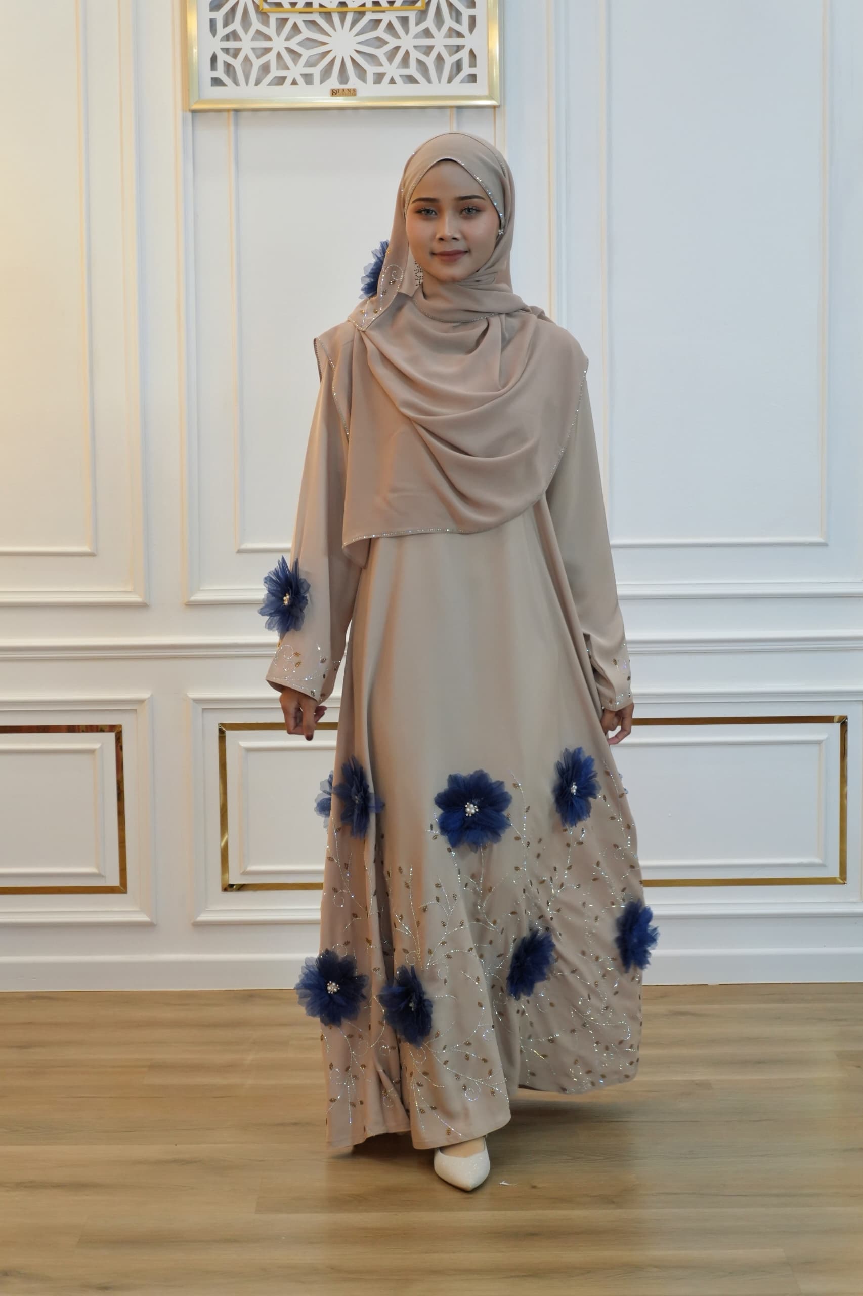 ABAYA AURAH CREAM