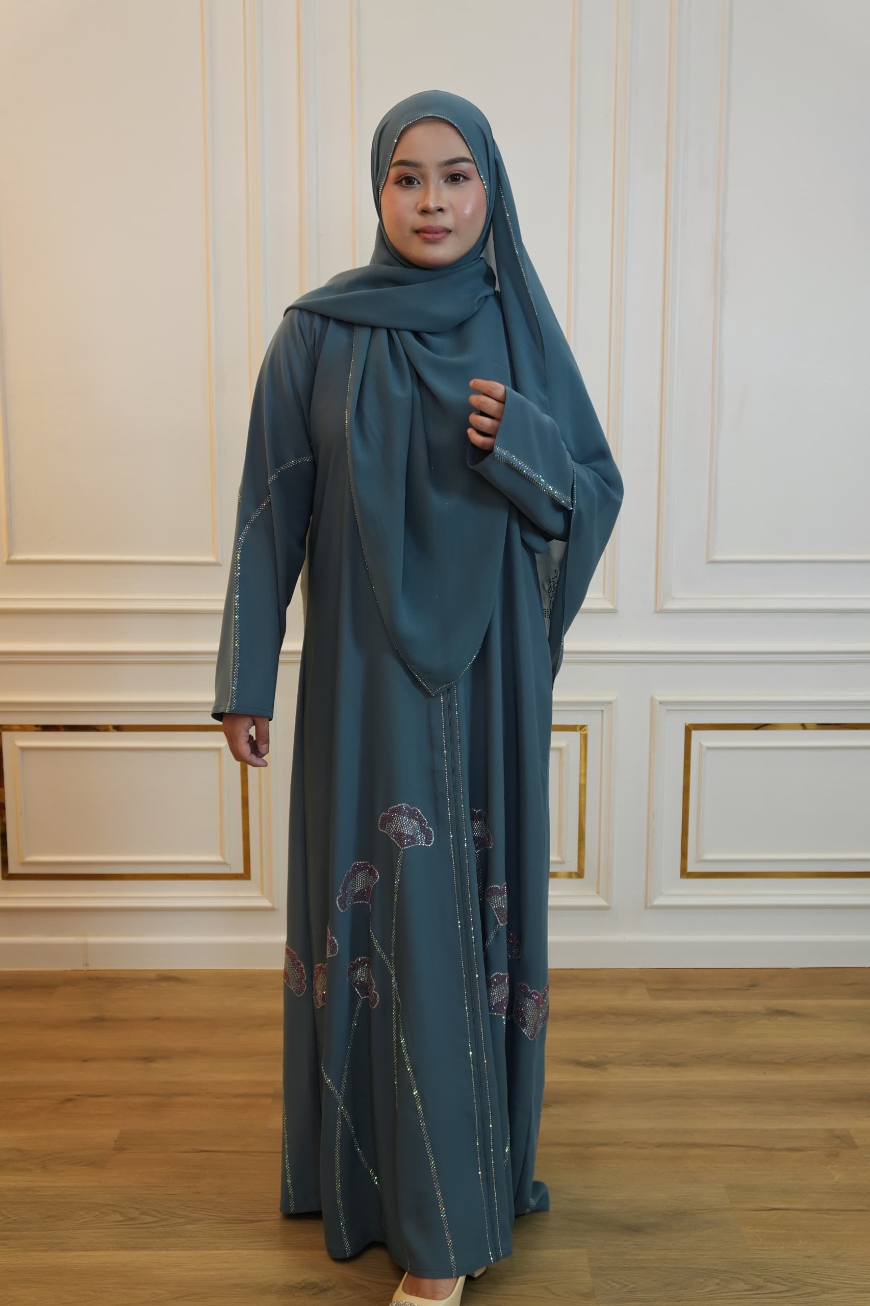 ABAYA WARDAH BLUE