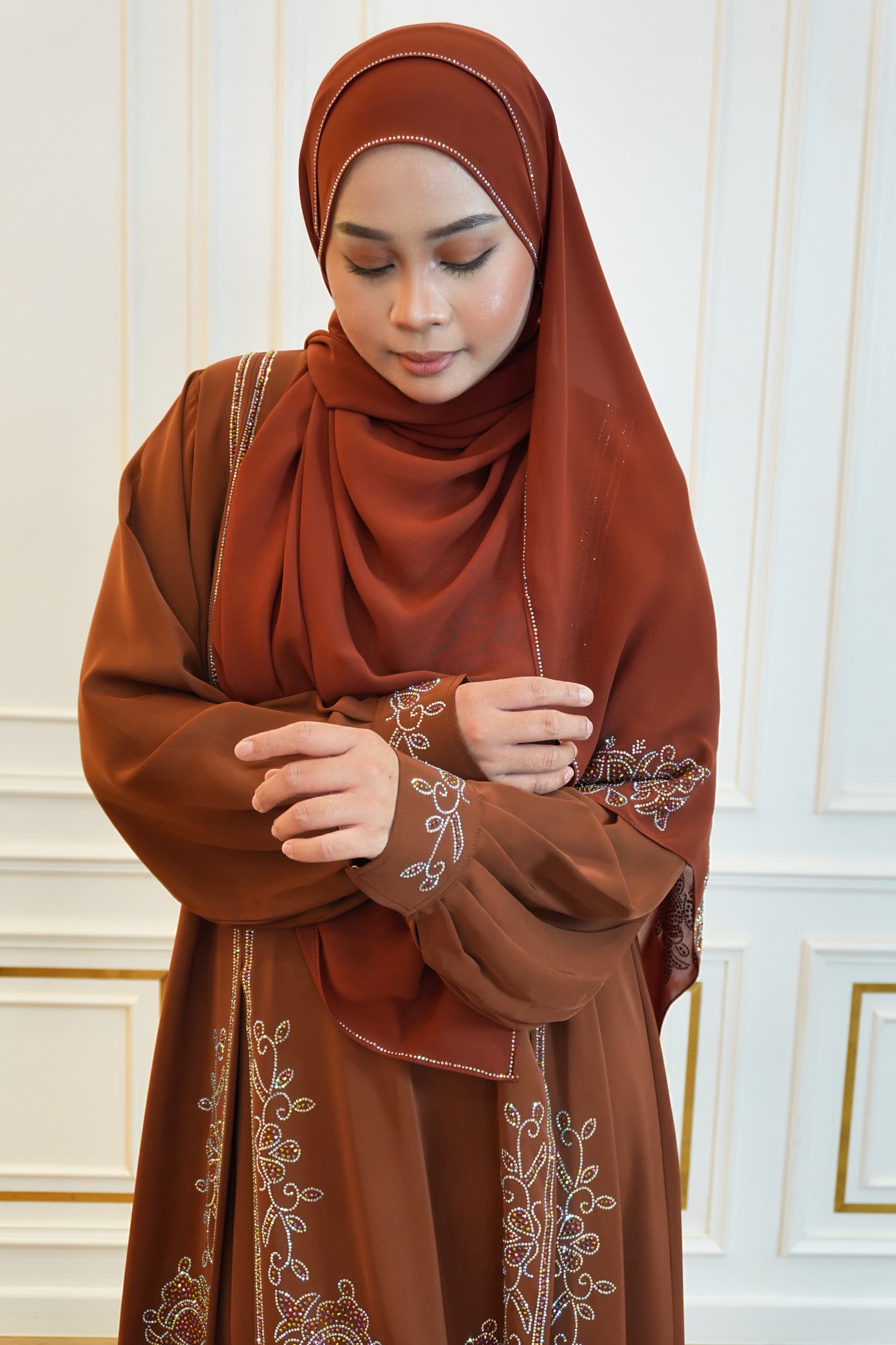 ABAYA DIYA BROWN