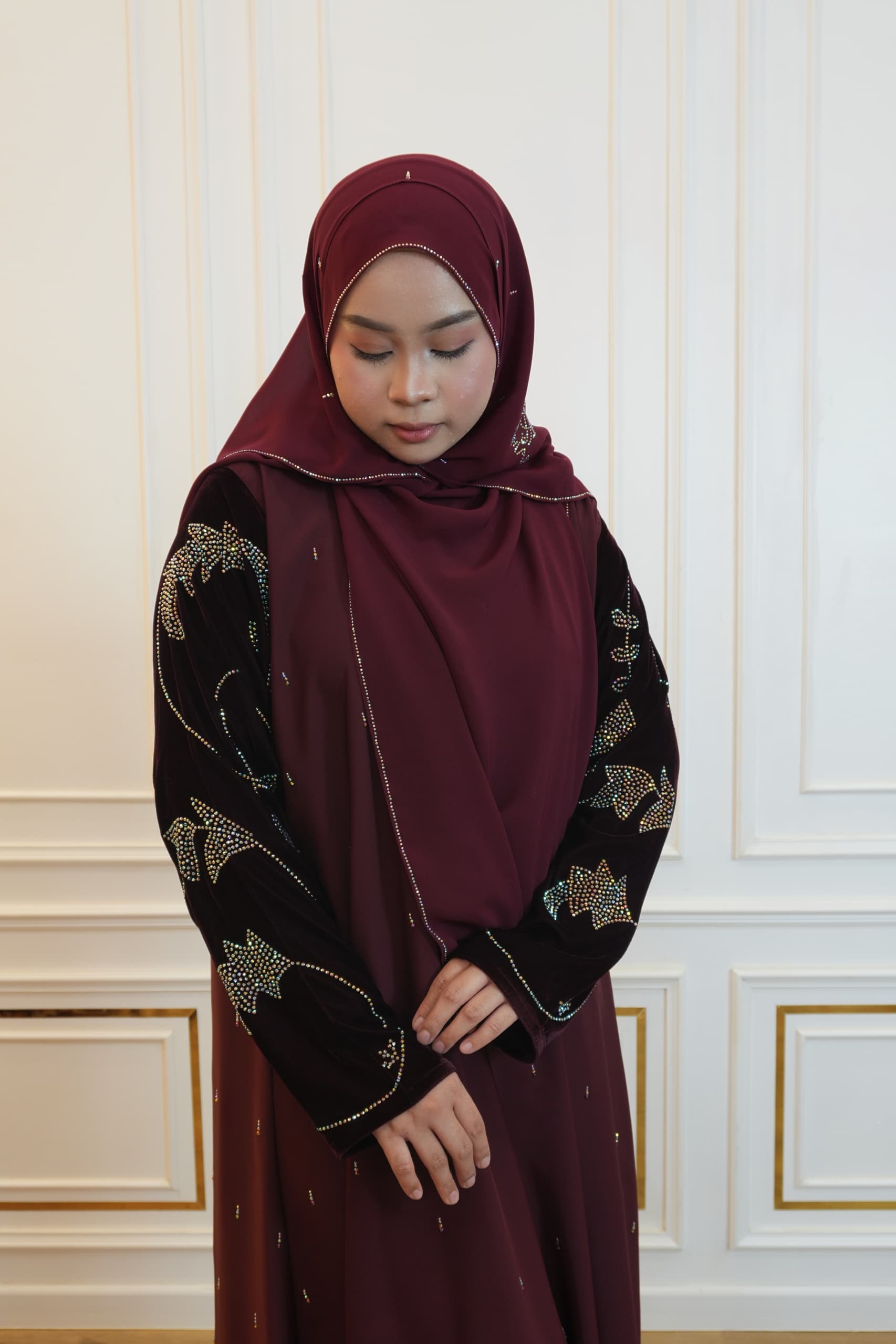 ABAYA MAYA MAROON